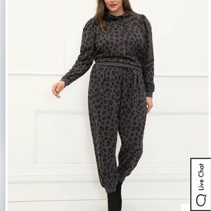 ELOQUII Elements Pleat Front Jogger - 18/20 - NEVER WORN - Plus